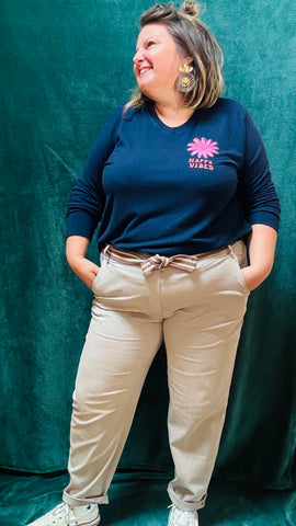 Pull happy - grande taille fin détail happy vibes