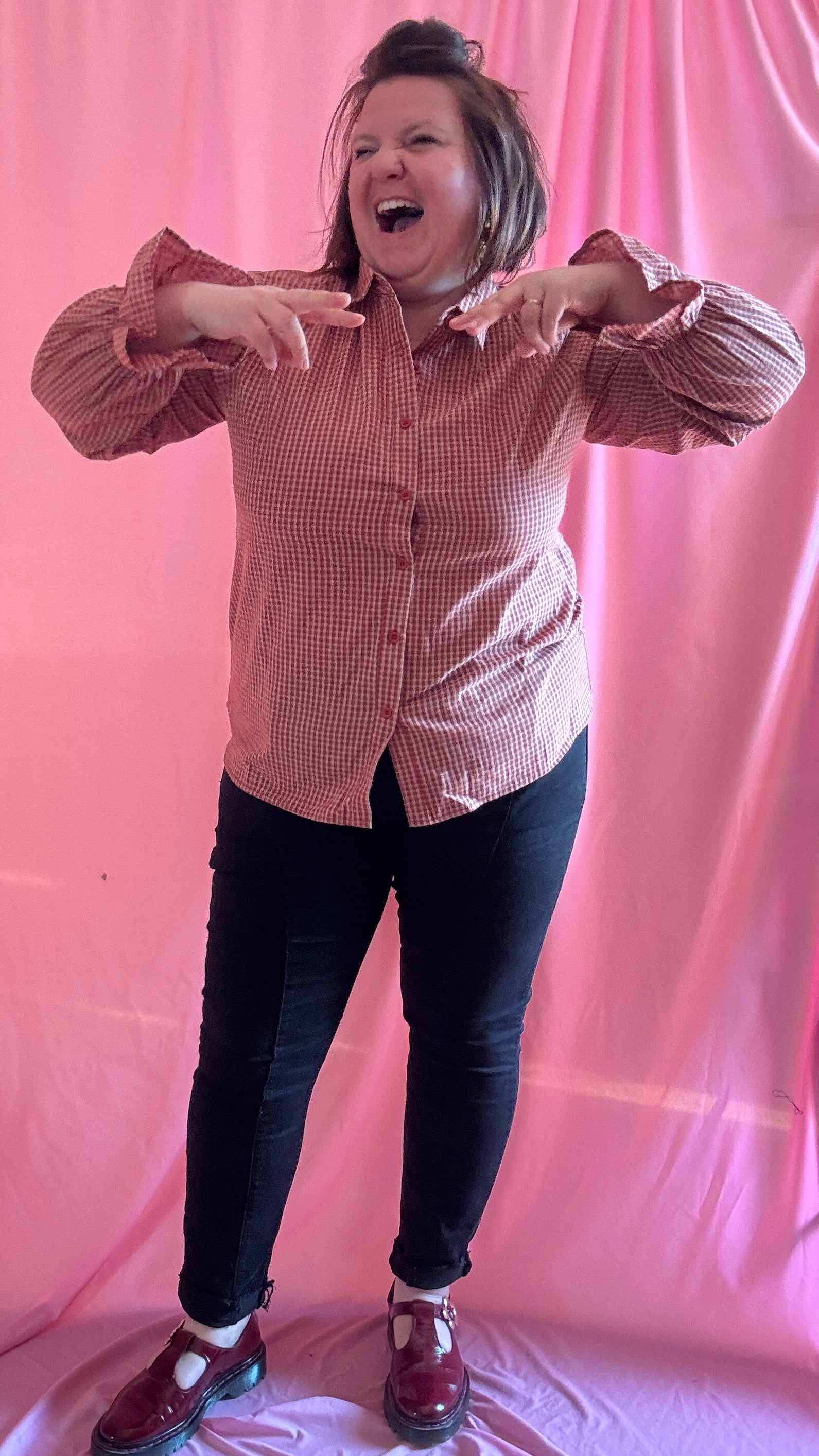 Chemise blouse grande taille carreaux camel, rouille et blanc, manches ballons.