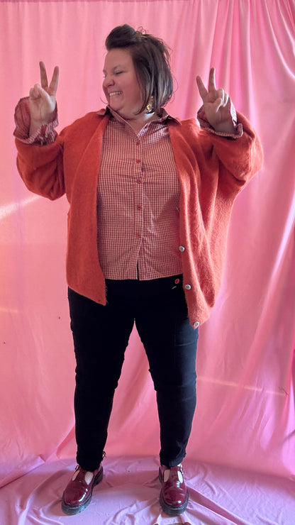 Chemise blouse grande taille carreaux camel, rouille et blanc, manches ballons.