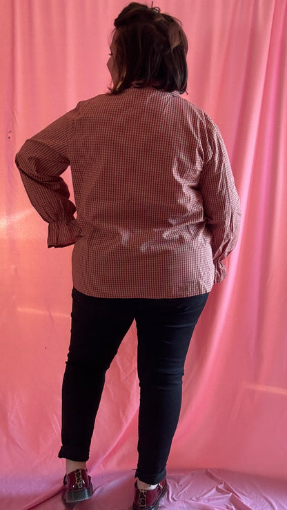 Chemise blouse grande taille carreaux camel, rouille et blanc, manches ballons.