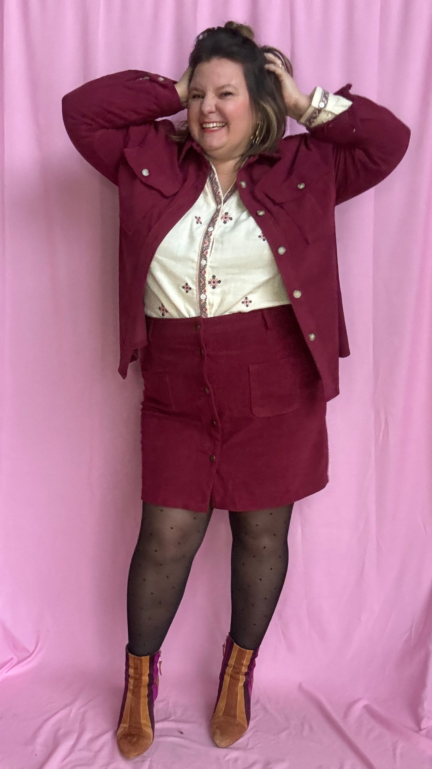 veste-chemise grande taille en velours côtelé bordeaux