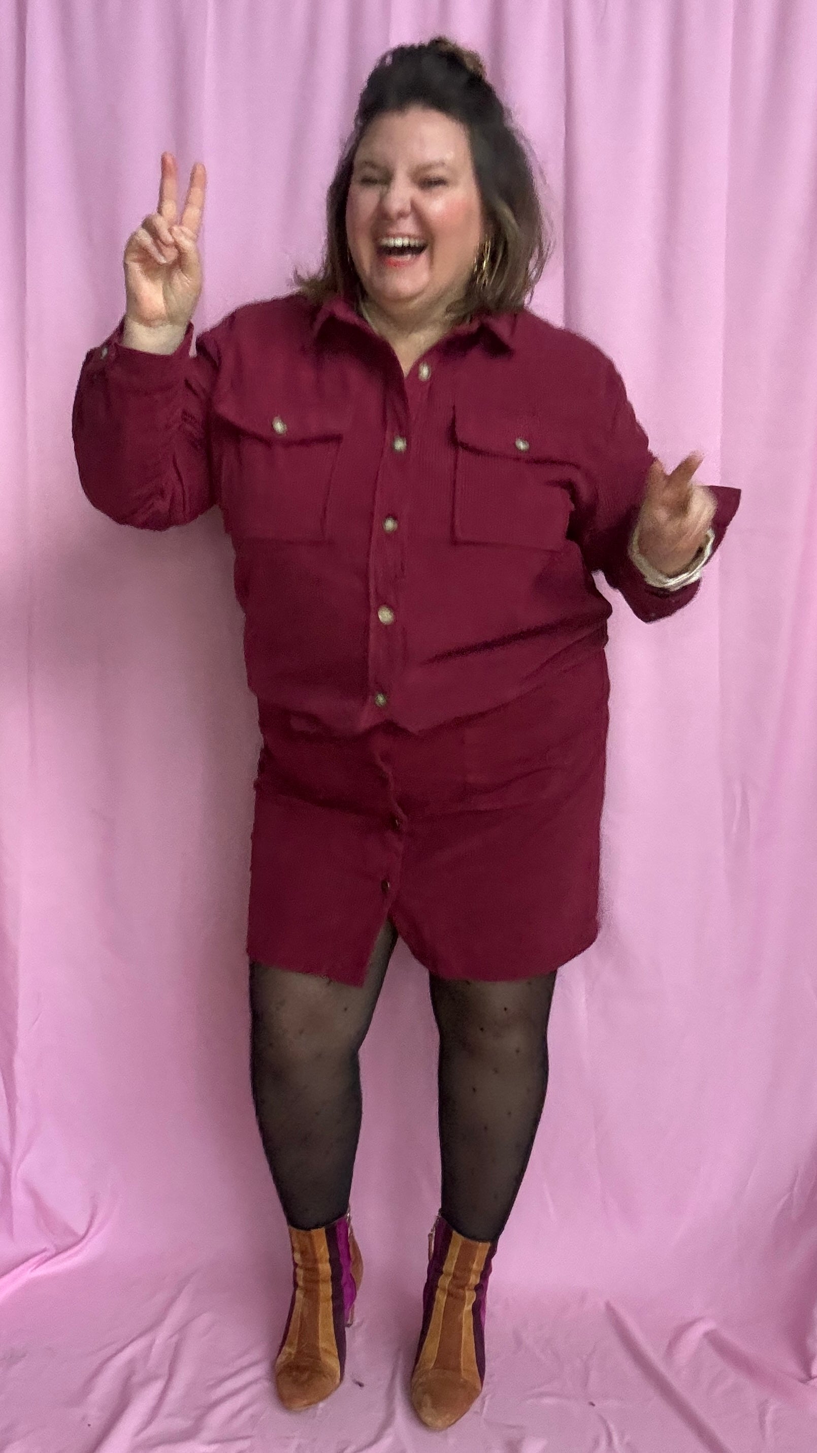 veste-chemise grande taille en velours côtelé bordeaux