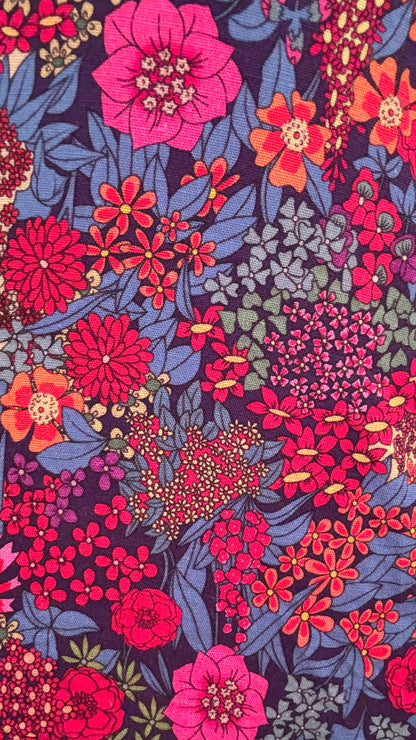 Chemise grande taille motif liberty coloré, col claudine féminin et romantique