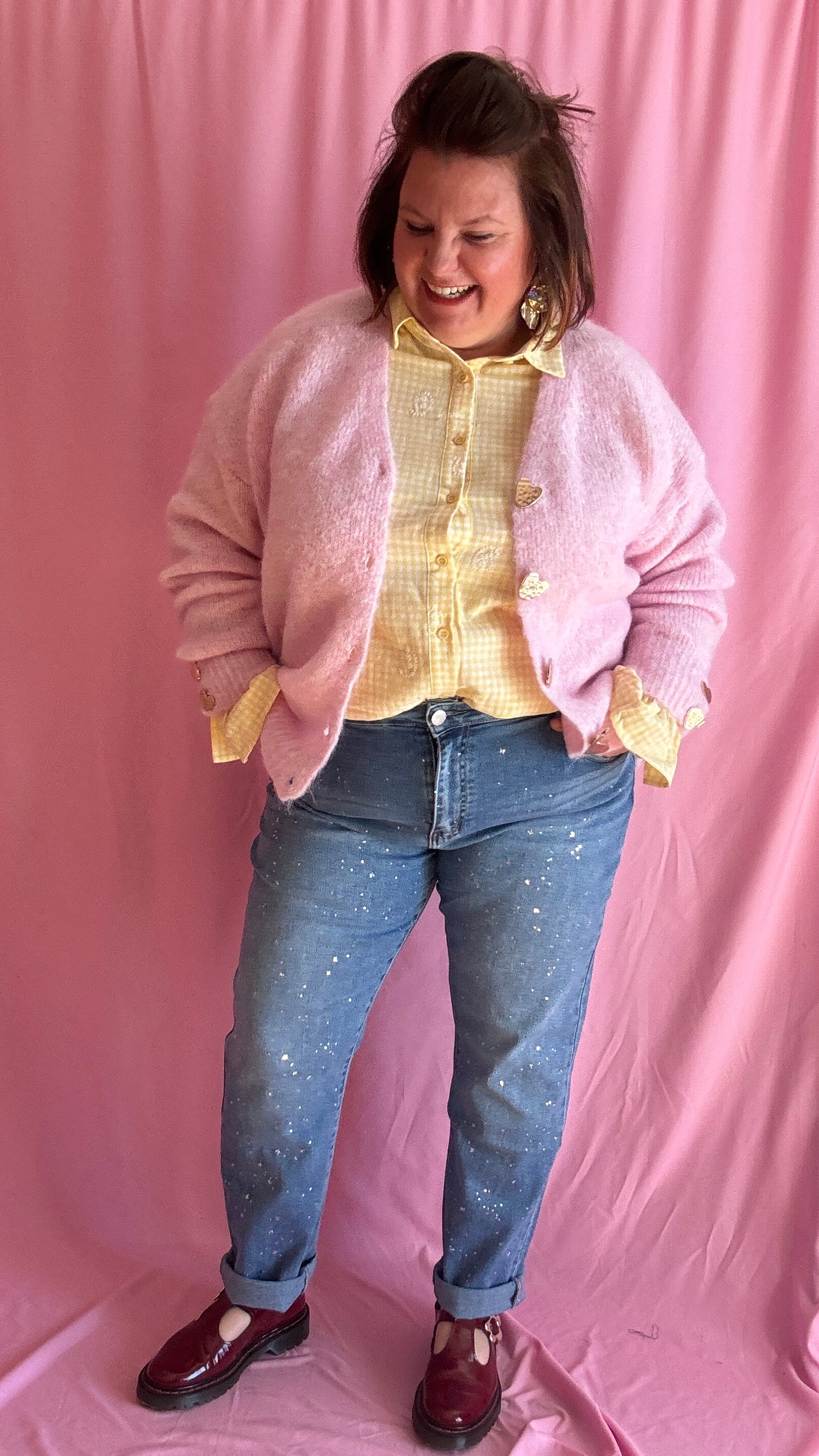 Gilet pull grande taille rose pastel, boutons cœurs dorés devant et manches