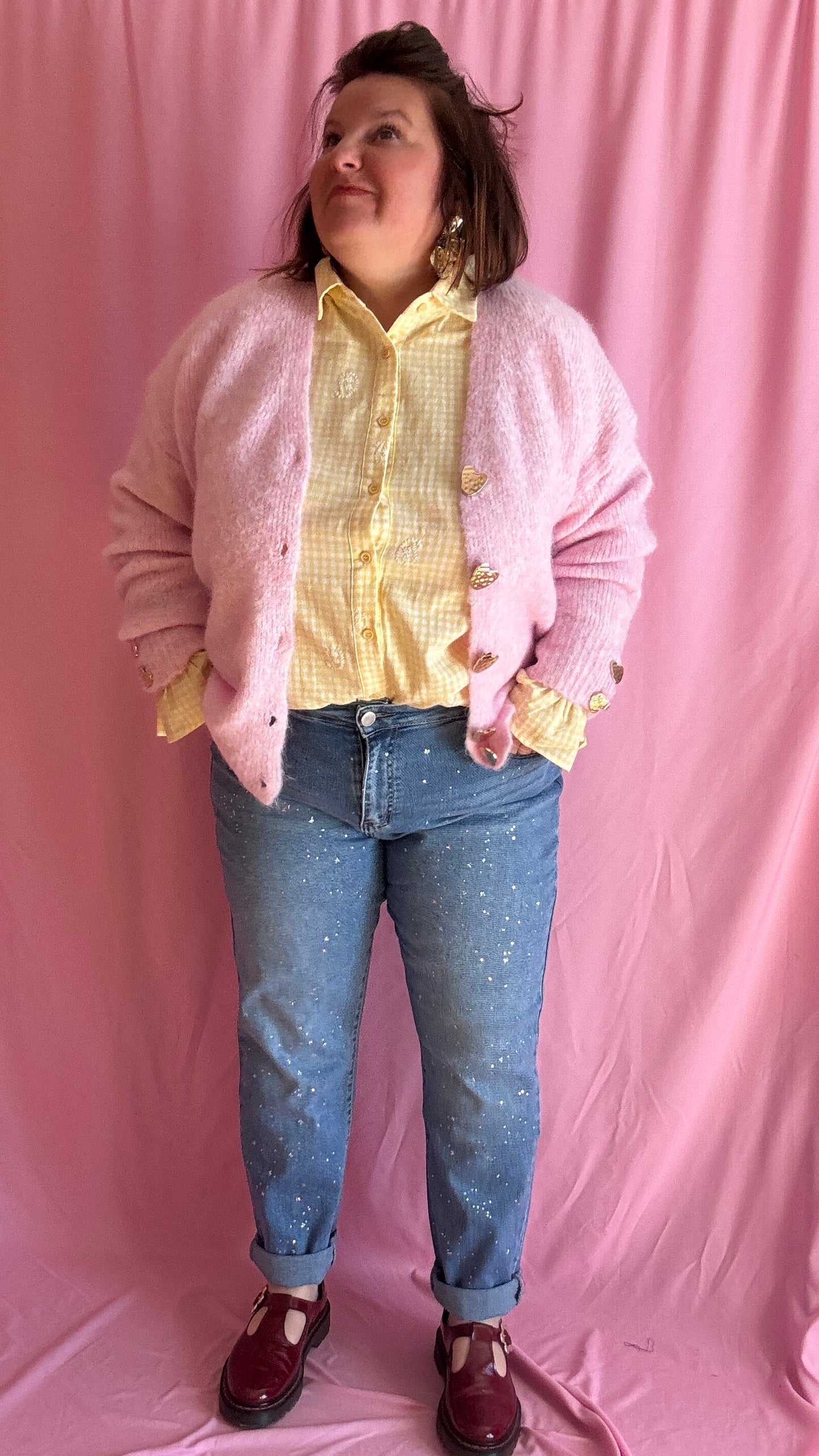 Gilet pull grande taille rose pastel, boutons cœurs dorés devant et manches