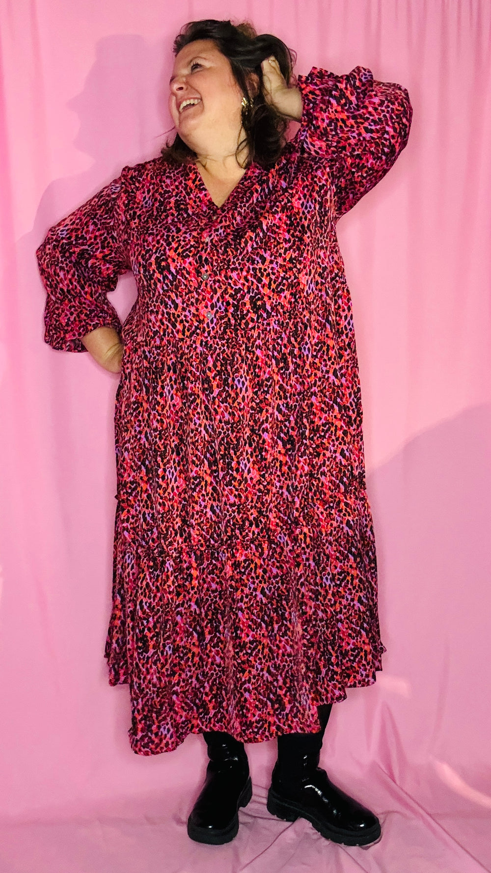 Robe Lucie - longue grande taille léopard rose et rouge