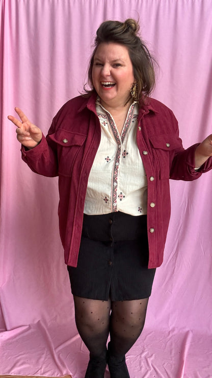 veste-chemise grande taille en velours côtelé bordeaux