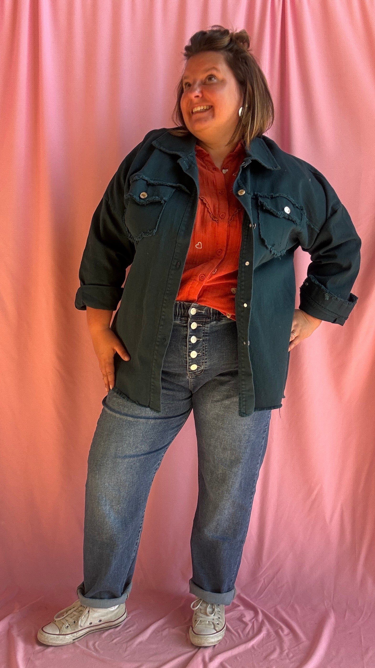 Affirme ton style avec cette veste en jean grande taille mi-longue bleu canard légèrement oversize