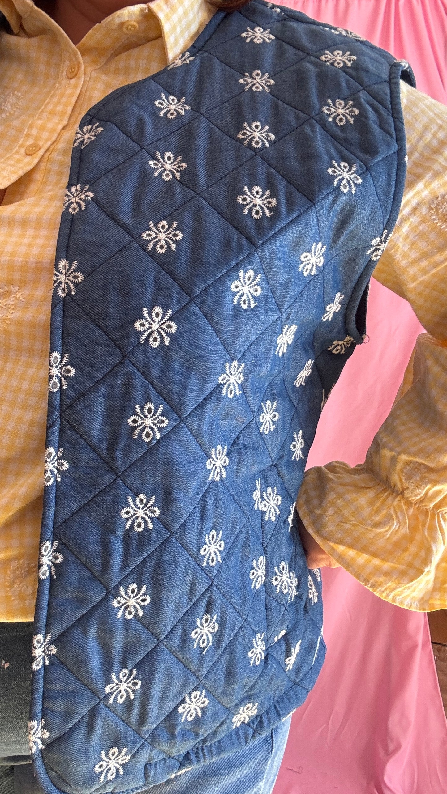 Veste sans manche en jean grande taille, broderies blanches, style bohème et casual